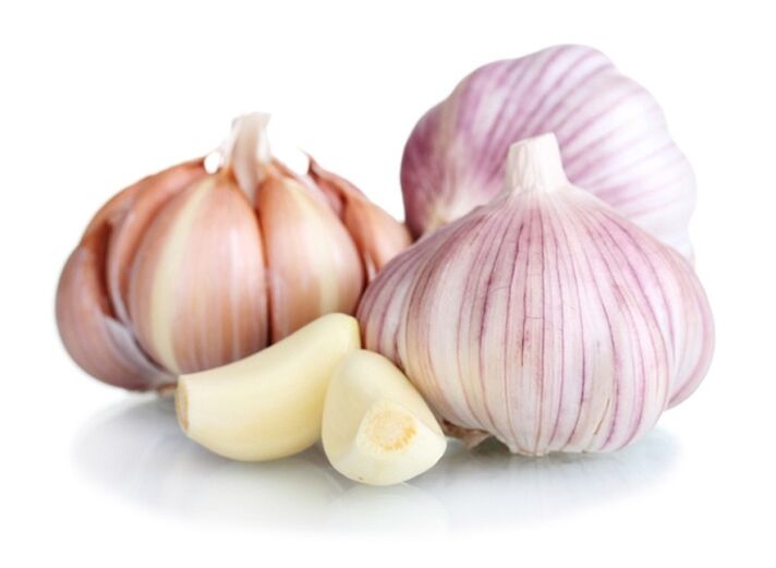 to remove garlic warts