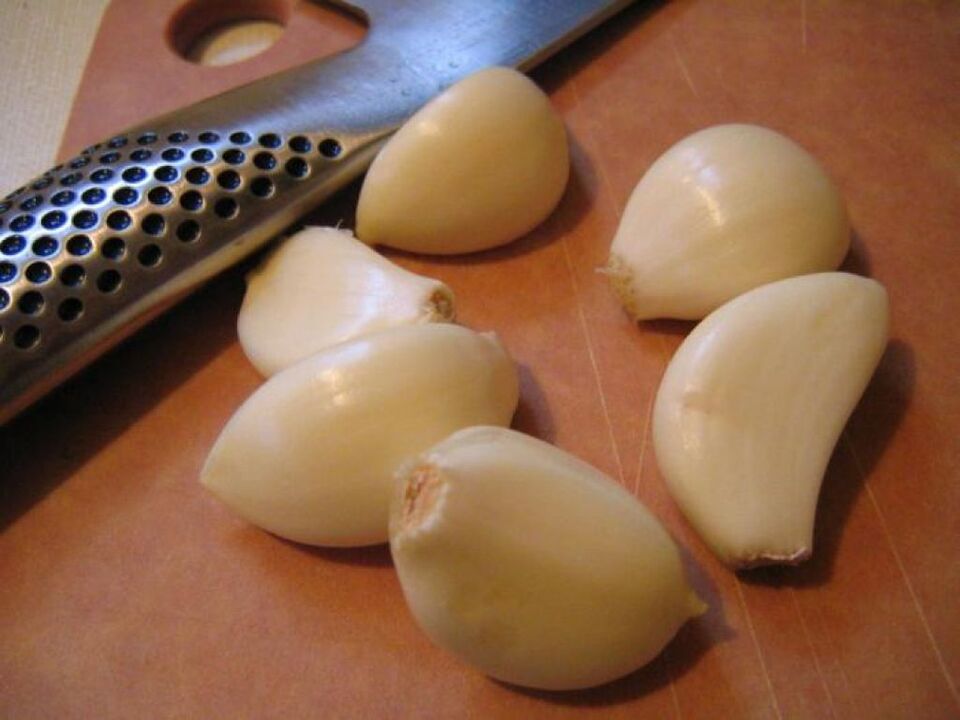 garlic papillomas removed